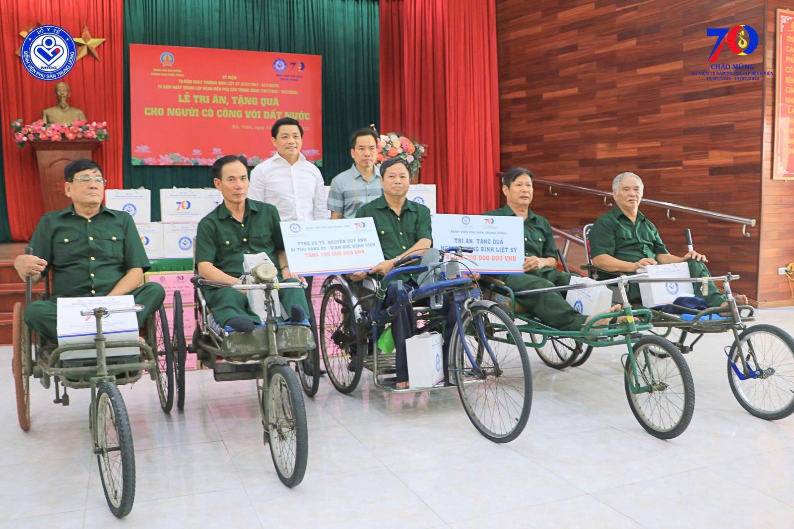 84 Phần quà thiết thực đã được trao tặng đến các bác thương, bệnh binh tại trung tâm